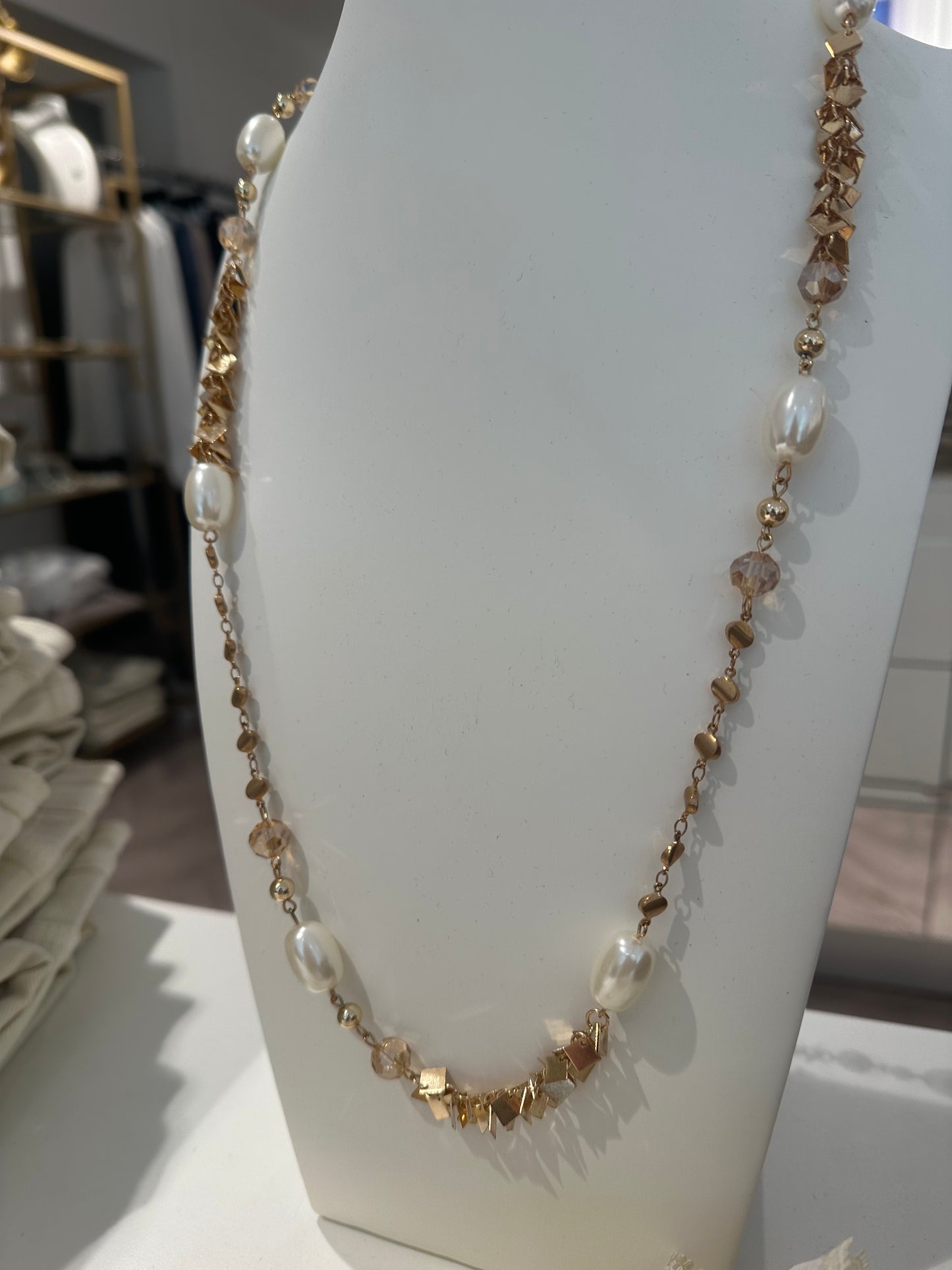 Aurora Pearl Neckalce