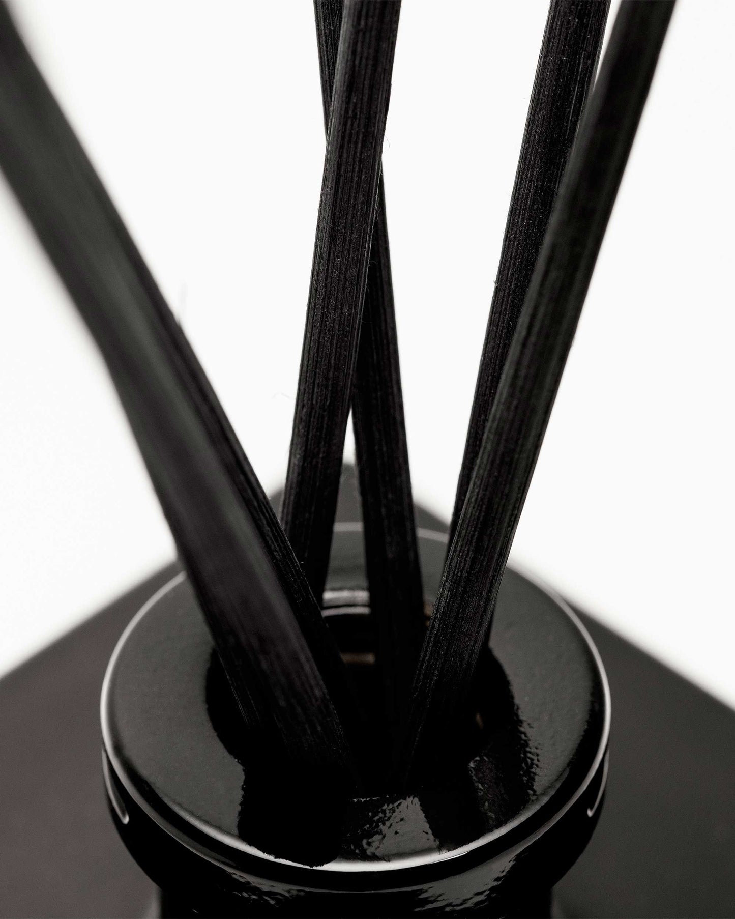 Santal & Tonka Premium Reed Diffuser 250ml
