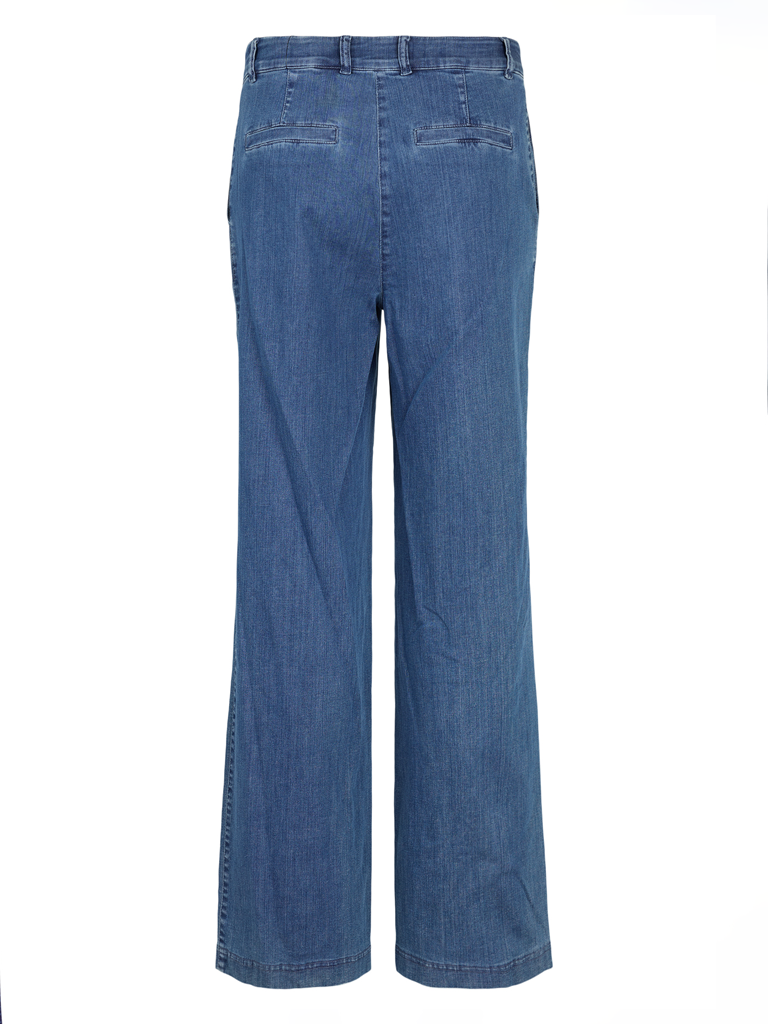 The Diana Straight Cut Jean