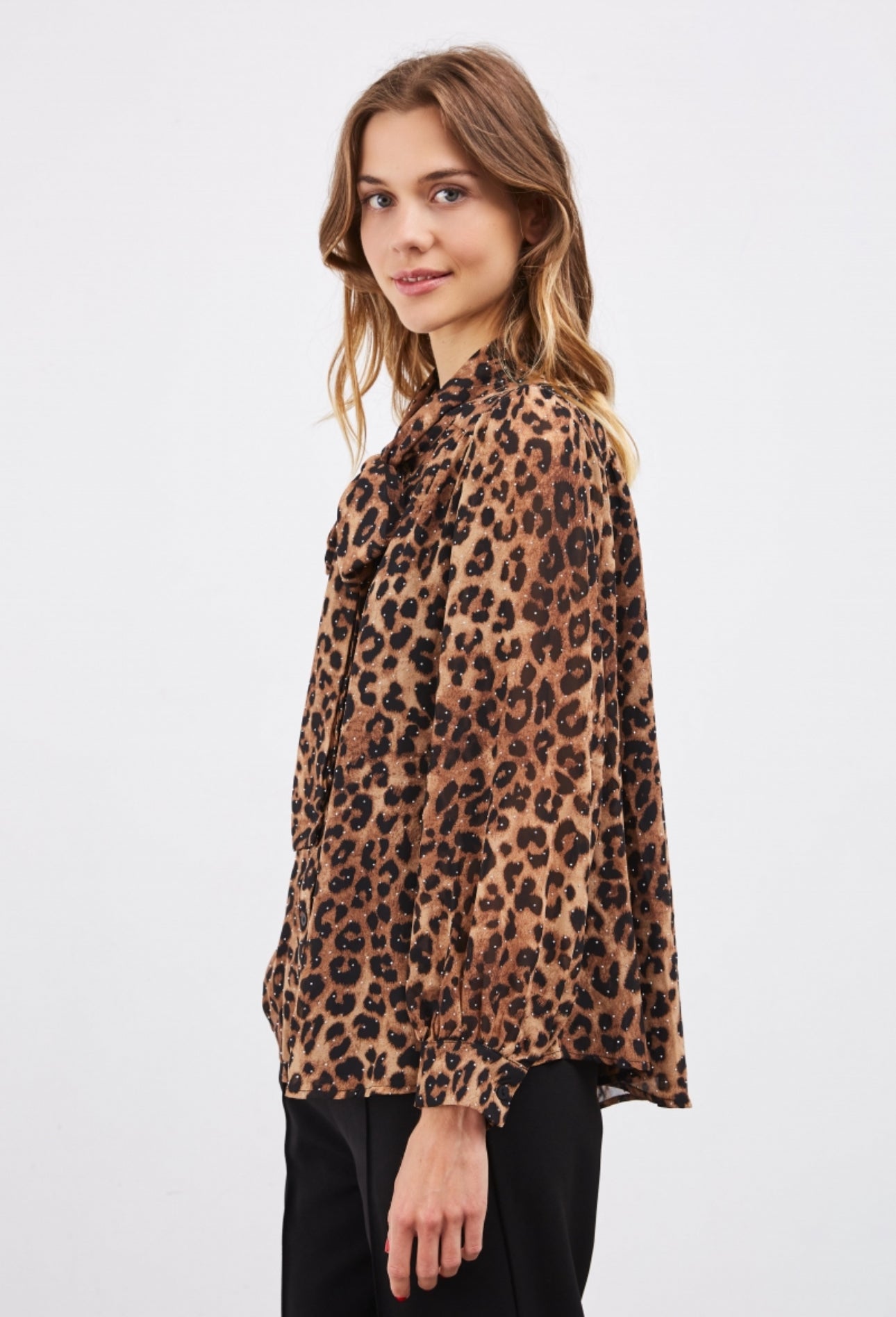 Toni Leopard Blouse