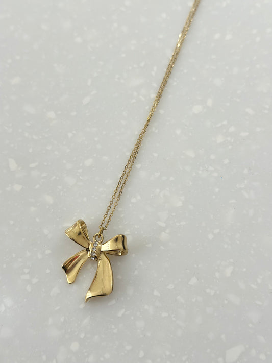 Ribbon and Bow Necklace