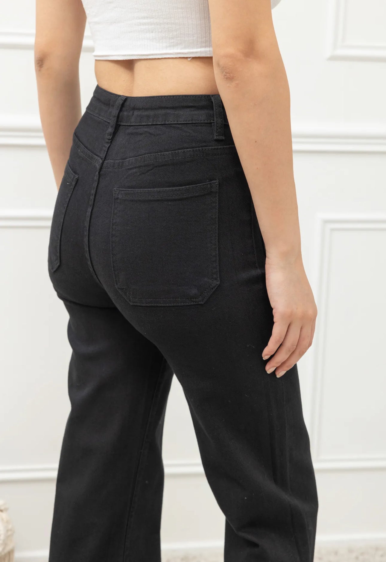 Frida Gold Button Straight Leg Jean Black