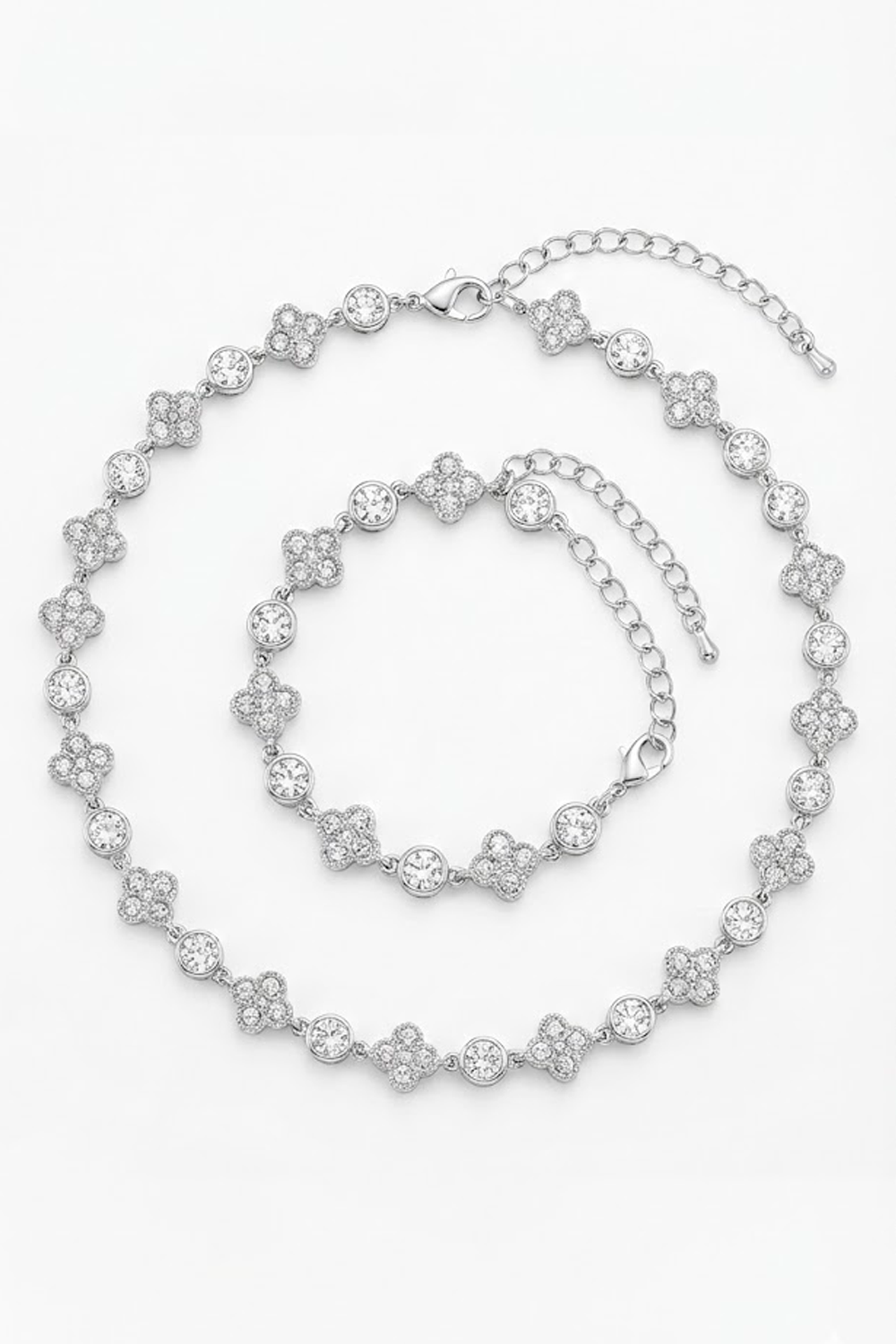 The Naya Trilogy Necklace