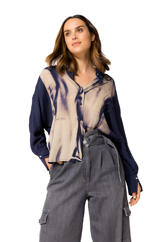 The Panama Shirt in Navy