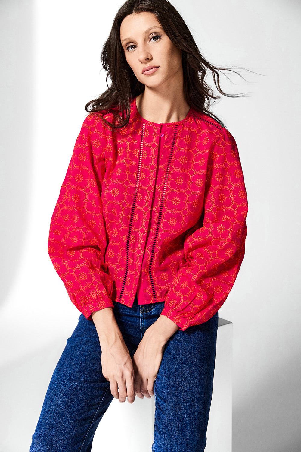 The Salomé Shirt Neon Pink in Broderie Anglaise