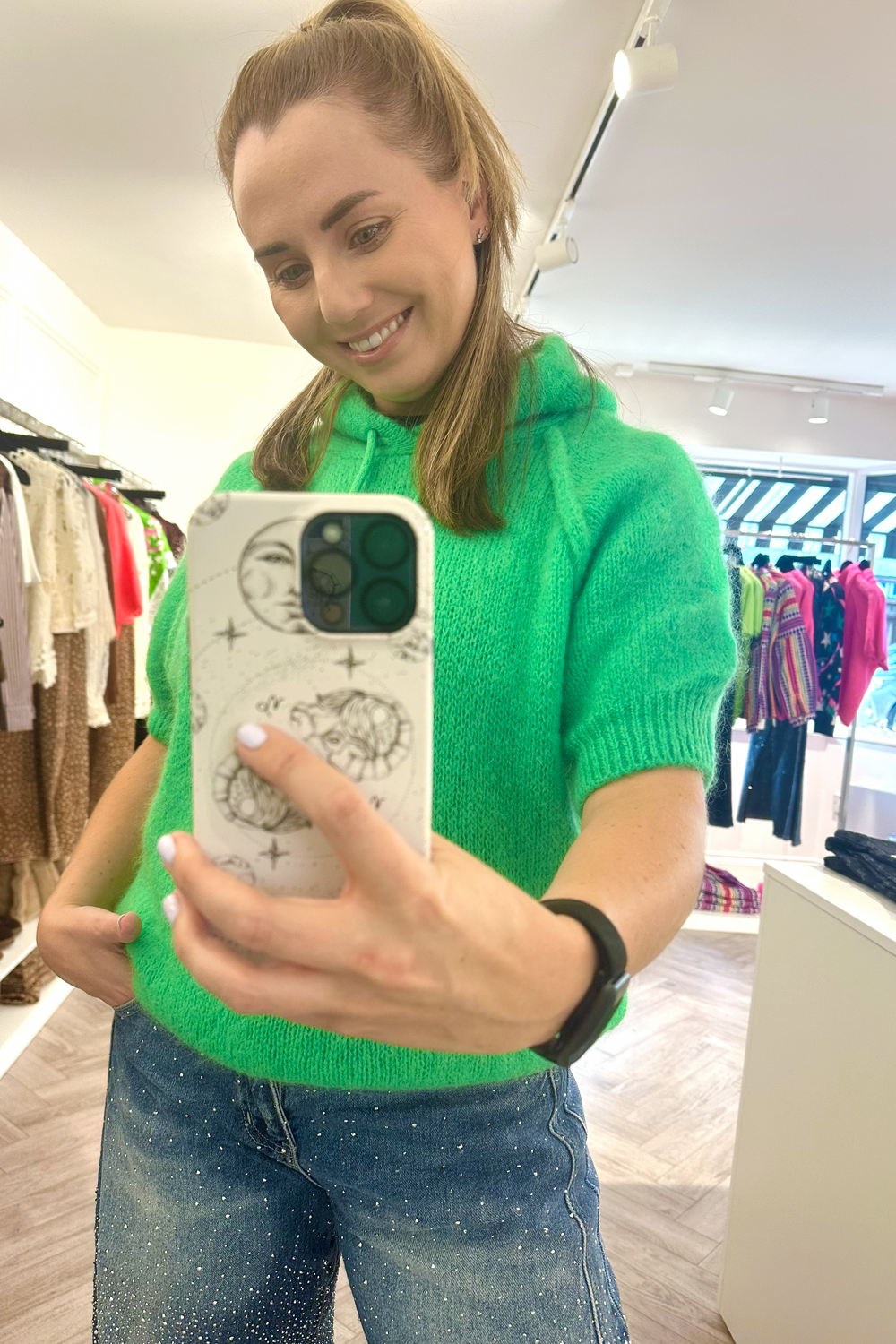 The Stella Shoort Sleeve Hoodie
