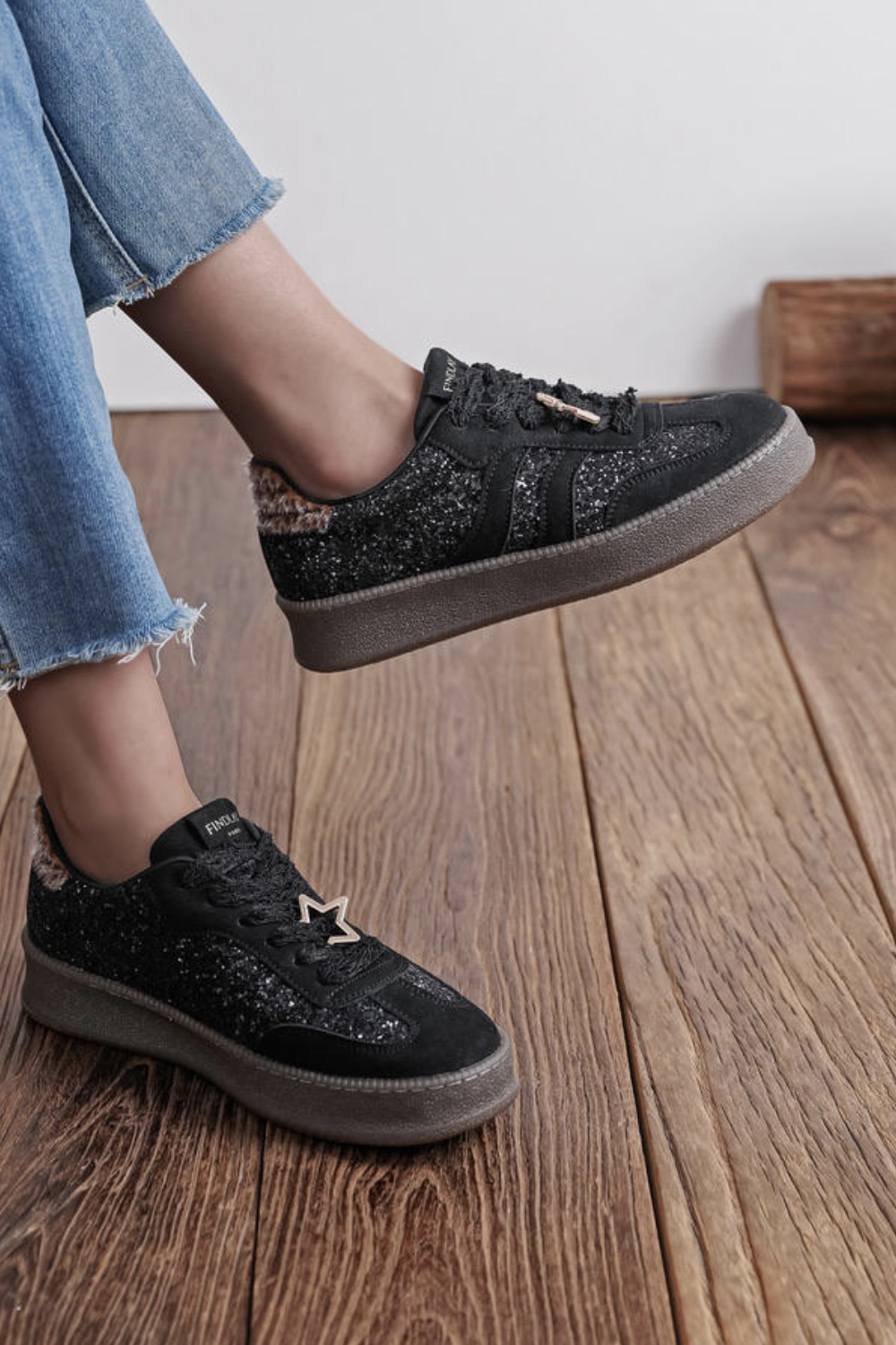The Rizzo Black Trainers